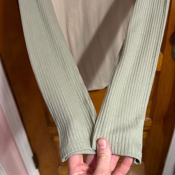 Madewell Tan Green Ribbed Turtleneck Sweater Women’s Small - Picture 3 of 6